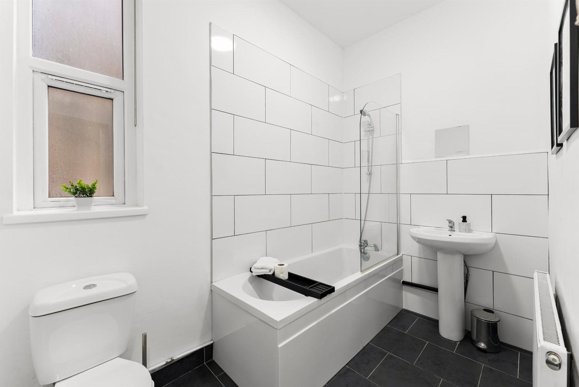 Apartamento 20 Percent Off! Stylish Sheffield Abode Sleeps 12 Exterior foto